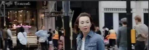 59岁张曼玉近照惊现，网友直呼认不出！