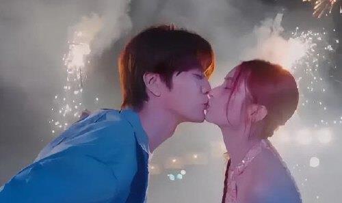 幸福满溢:陆虎陈曌旭婚礼vlog记录爱情美好