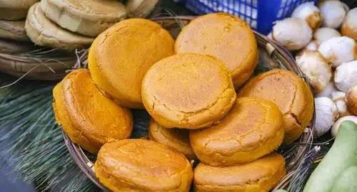 老师傅教你做粗粮小饼，做法简单，营养又美味