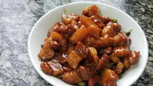 猪肉的简单做法，这样做的猪肉又好吃又好看，味道很棒