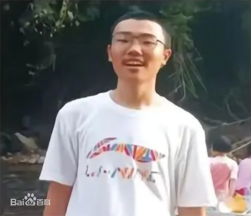 媒体：胡鑫宇遗体被发现，遗体在学校附近！