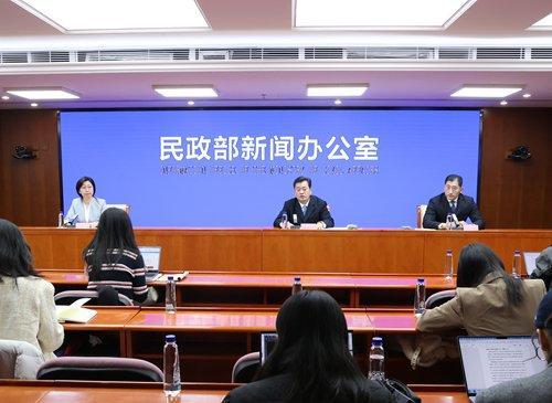 2035中国60岁以上老人将突破4亿 老龄化教育全面启动