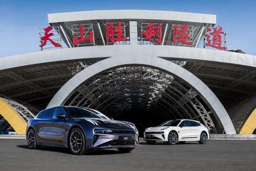 极氪001车队首穿天山胜利隧道 见证新疆交通巨变