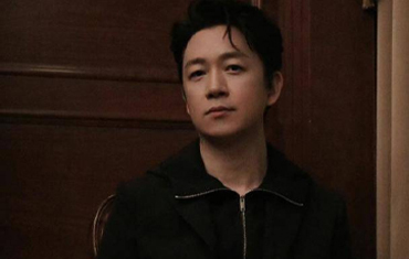 潘粤明深夜怒怼国足：在家自己踢着玩儿吧！