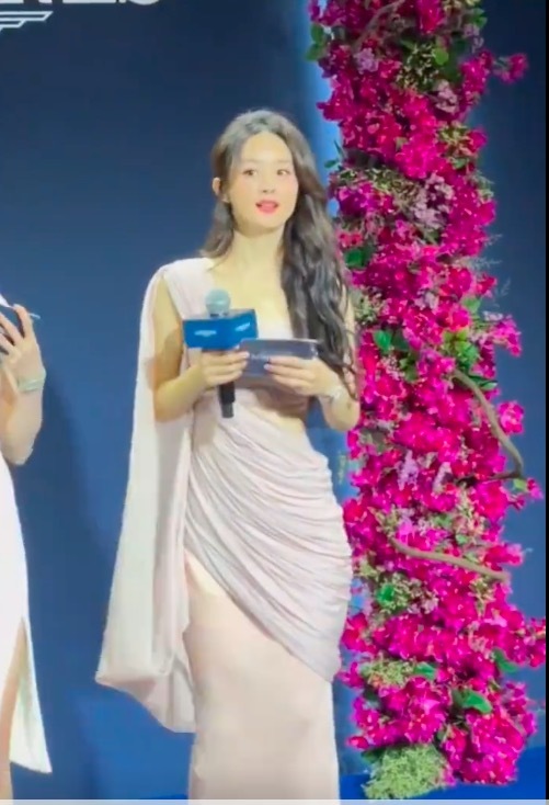 赵丽颖希腊女神造型美出新高度