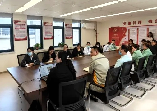 西安经开区精准施教推动行业垃圾分类常态化长效化