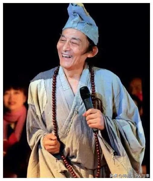 90岁高龄游本昌再次获奖 这是读属于老艺术家的荣耀 