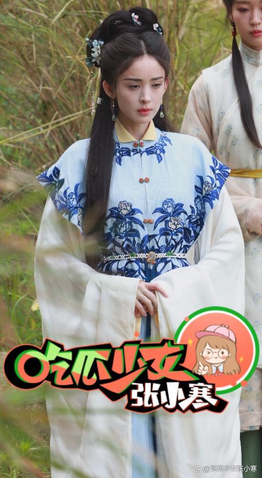 古力娜扎新劇造型略顯疲憊 精致妝造難掩疲態(tài)