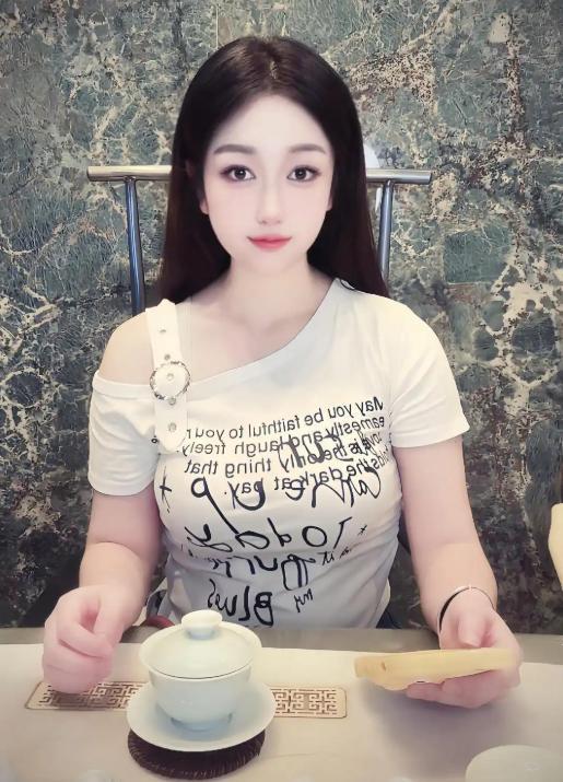 浙江公厕被打女孩说我真的想活下来 高昂医疗费求助网友