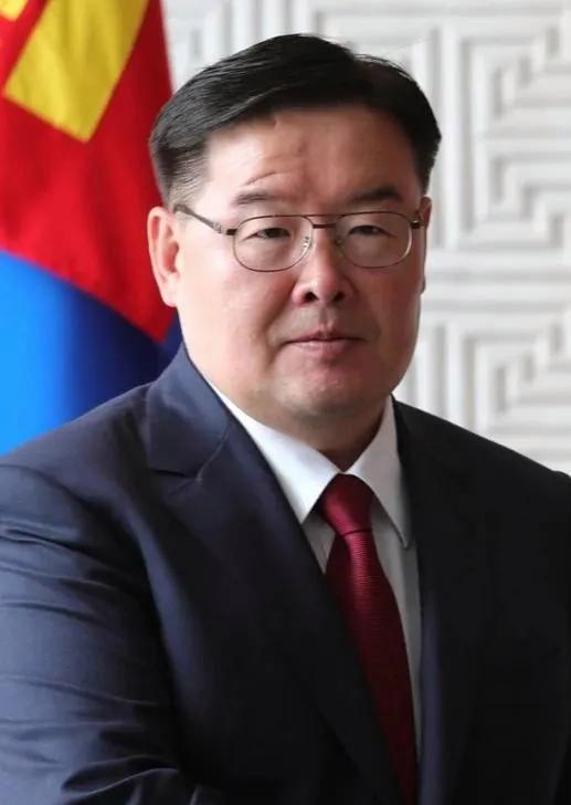 蒙古国新总理对华态度怎样 邀请解放军军演