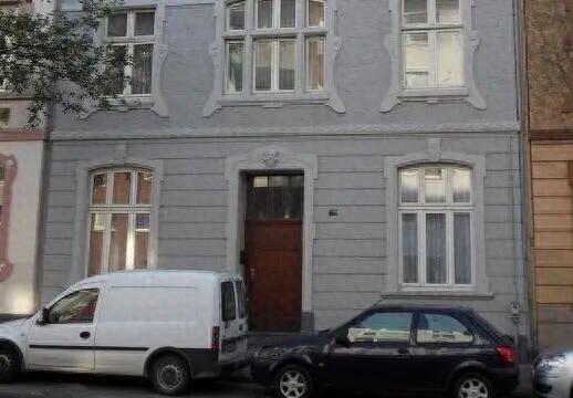 中國(guó)女博士生和女兒遇害現(xiàn)場(chǎng)有斧頭 悲劇震驚中外