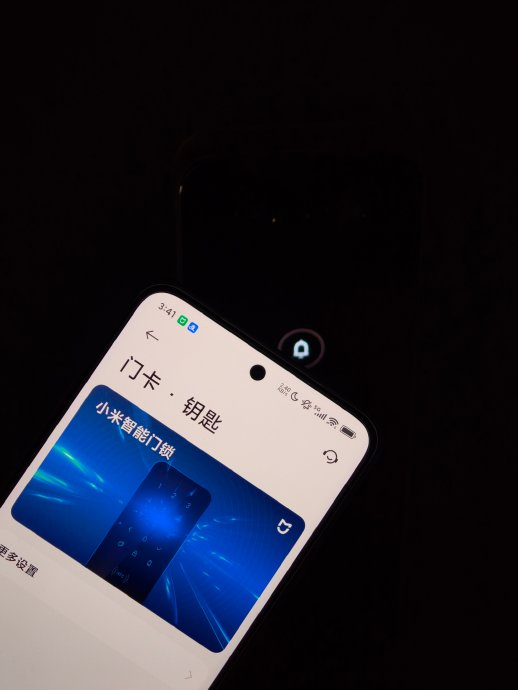小伙家有200台小米设备不满手机售后