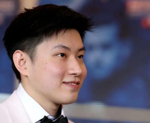 赵心童首轮轻松获胜 查达不擅长对战中国选手 三杆破百速胜