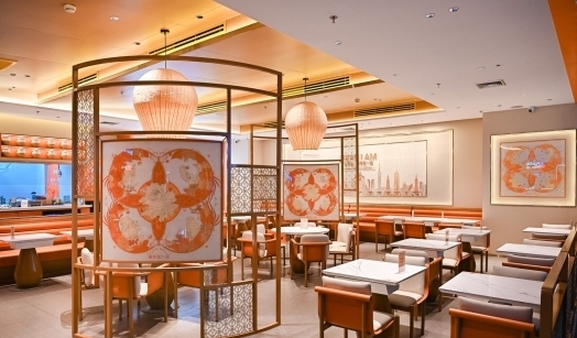 鱼你在一起泰国首店盛大开业，品牌全球定位视觉全方位升级  ​