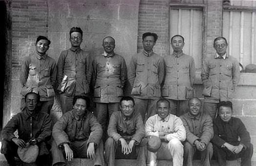 罕见老照片：日本鬼子为什么会惨败，看完这几张照片就知大概