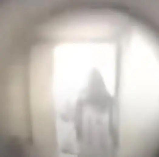 成都家門口被害者母親直播發(fā)聲 呼吁嚴(yán)懲兇手