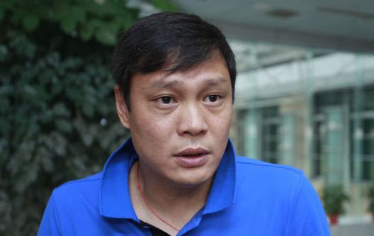 范志毅直播太搞笑！怒怼网友！直播时否认传闻！