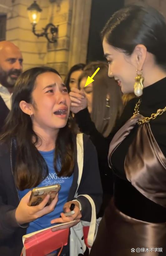 Angelababy人设崩塌？看“疯马秀”致大量粉丝脱粉，过往黑料被扒！