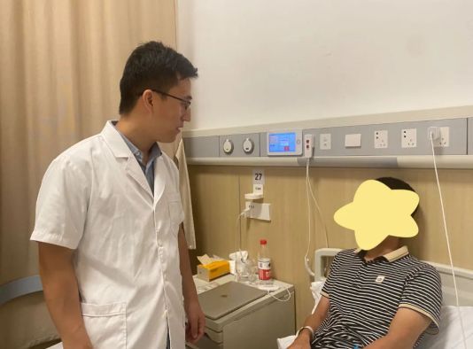 女子吃素半年吃成中重度脂肪肝,！醫(yī)生：切記遠(yuǎn)離這些減肥誤區(qū)