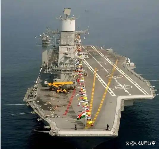 中美英法各国航母谁才是王者 舰载机效率大比拼