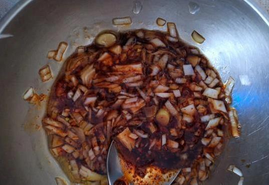 眼睛干涩吃这菜，蒸8分钟清爽上桌，护眼又省钱你试过没？