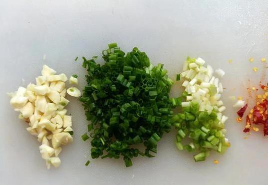 酸豆角炒肉末，家常菜顶流，3步做出下饭神器