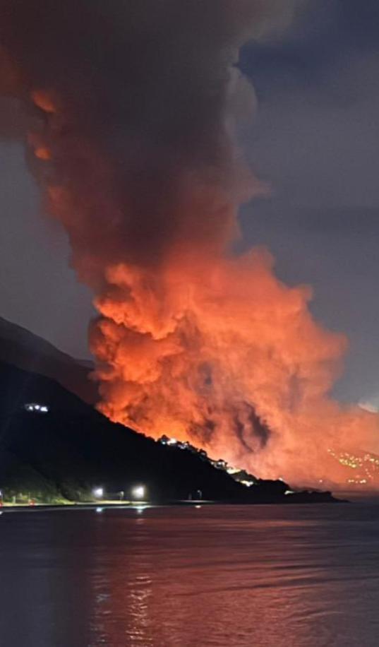 美媒震惊美国一夜之间掳走一国总统 特朗普炫耀“战果”