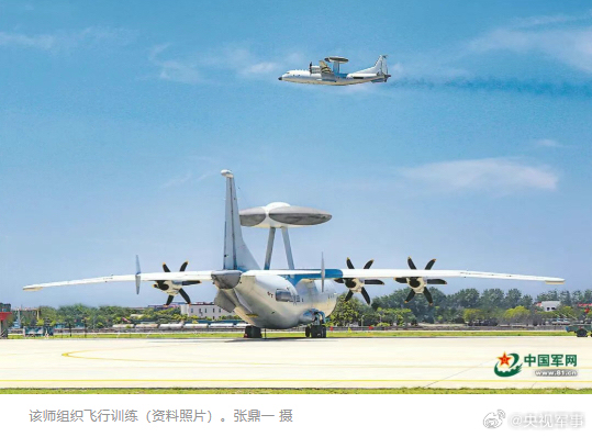 无歼击机护航时我方成功驱离外机