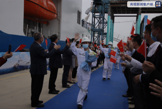 我国最大综合科考实习船"中山大学"号正式投入使用