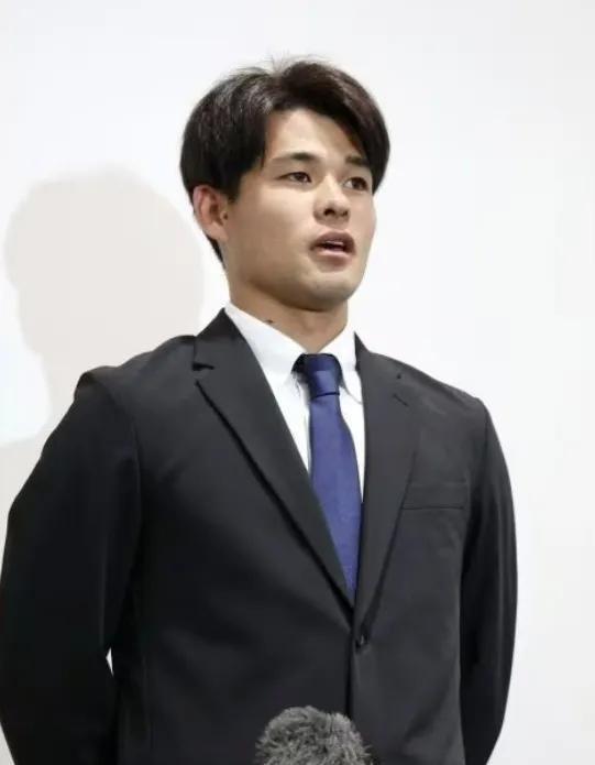 墨西哥记者:日本队来了位轮奸犯 沉默与裁剪照片引发争议