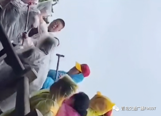黄山景区通报游客互殴：双方达成调解协议并履行完毕