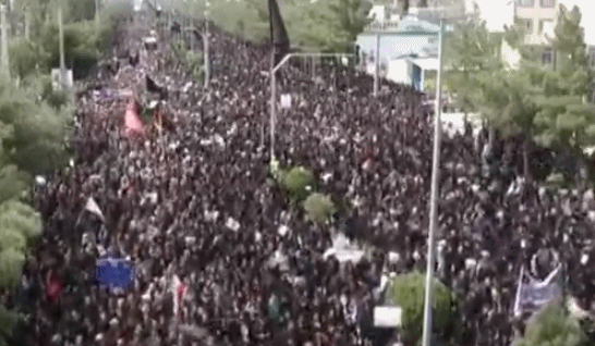 伊朗已故總統萊希告別儀式在比爾詹德舉行