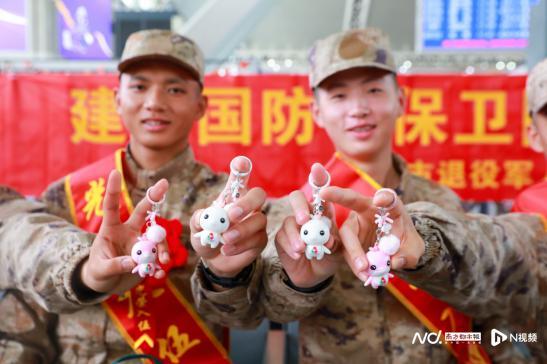 广州护航春季新兵运输 温暖服务暖兵心