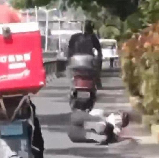 上海一男子骑车撞人后逃逸被拘，侥幸心理使其面临更加严厉的法律制裁