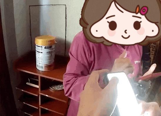 女子将黄金藏入辣椒酱被民警拆穿 骗局终被揭穿