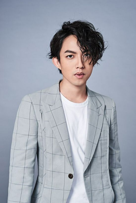 第32届金曲奖本周六如期举行 吴青峰林俊杰争歌王