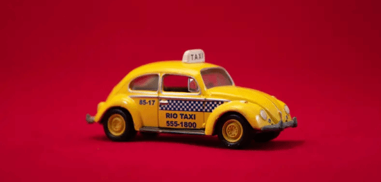 欠费14元像欠债40万?美团打车“催收式”短信遭吐槽