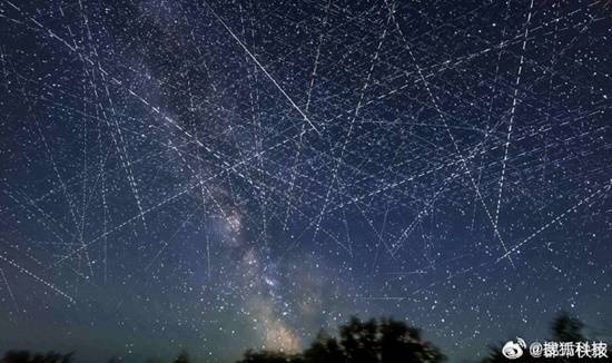 马斯克的星链卫星每天坠落1到2颗