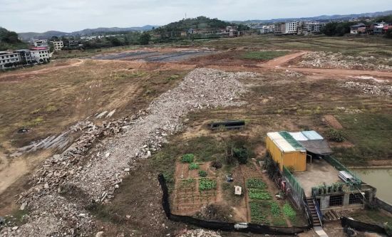 “百亿级”产业园，泡沫破了