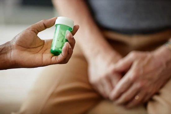 媒体：神经病院骗保为何高发