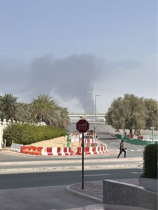 受困船员称钱到位去伊朗装货也不怕 战火中的坚守与等待