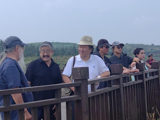 “走遍中国”采风黄河古渡口:赏自然胜景,寻黄河文脉