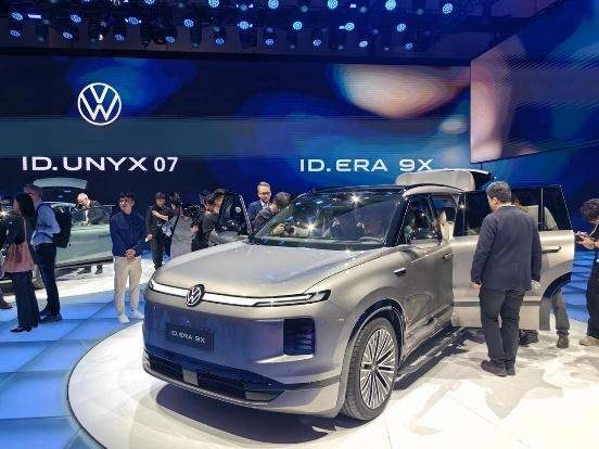 裁掉5万人 救得了当年“神车”吗 燃油车时代的终结