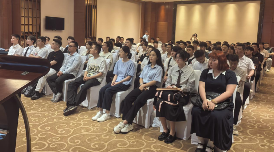 第三届民航人才双选会西安启幕 政企校共筑低空经济人才新高地