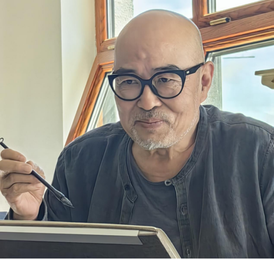 “走遍中国”:以画笔镌刻恩和小镇的独特诗韵