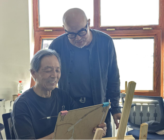 “走遍中国”:以画笔镌刻恩和小镇的独特诗韵