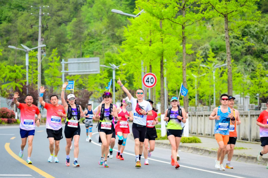 5000名跑者共赴山水之约 2026镇安马拉松赛完美收官