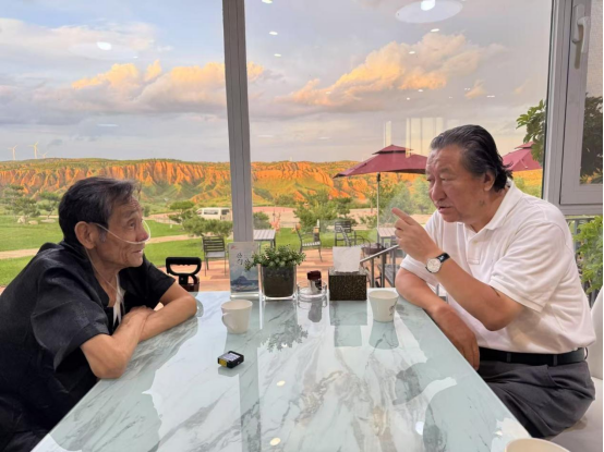 中国文促会主席杨晓阳谈“走遍中国”三省有感