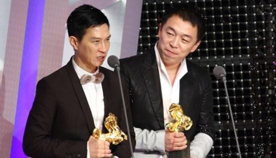 马克龙现场“纠正”黄渤法语发音(图3) 马克龙现场“纠正”黄渤法语发音 逗得哈哈大笑整场哈哈大笑