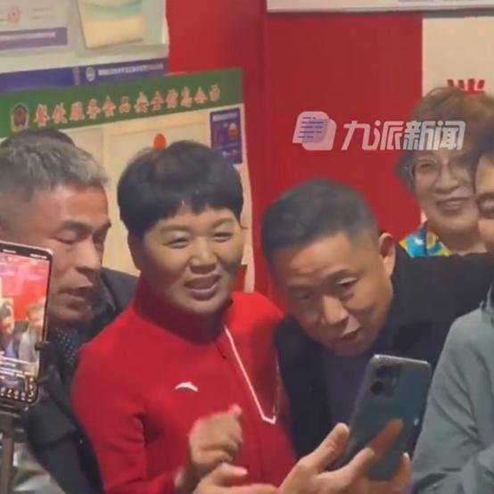 孙海洋参加郭刚堂儿子婚礼，唱刘德华歌曲《今天》祝福